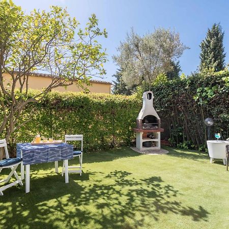 Bonita Casa Adosada Con Jardin Privado Y Piscina Comunitaria Calella De Palafrugell Esterno foto