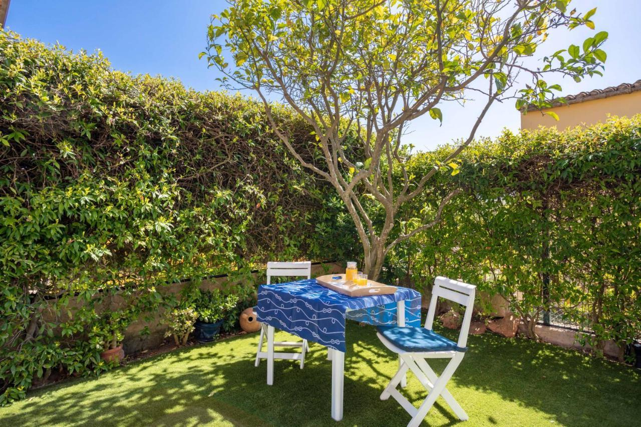 Bonita Casa Adosada Con Jardin Privado Y Piscina Comunitaria Calella De Palafrugell Esterno foto